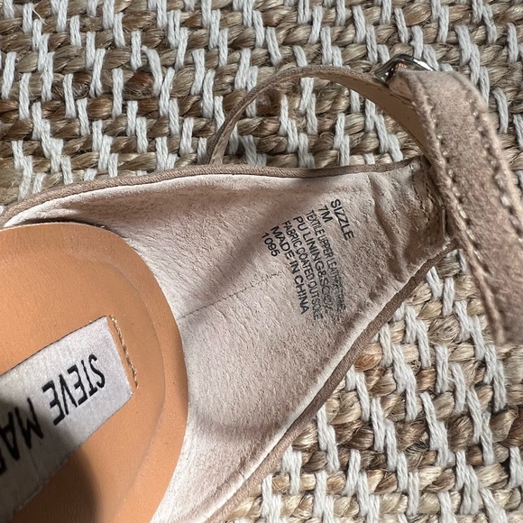 Steve Madden Suede Sandals - Picture 4 of 5